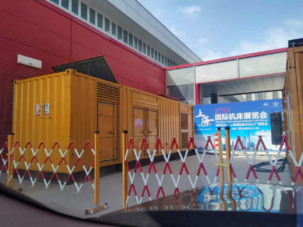 大方发电车出租-发电机无电压或电压太低怎么办？