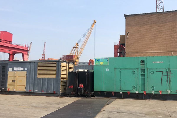 大方发电机出租空气滤清器的清洁频率是多少？